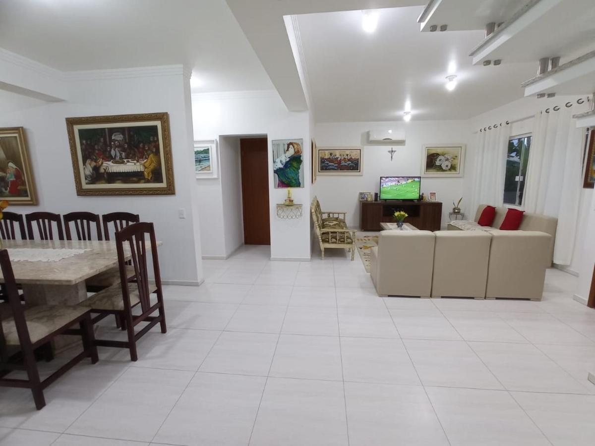 Linda Casa De Casa de férias